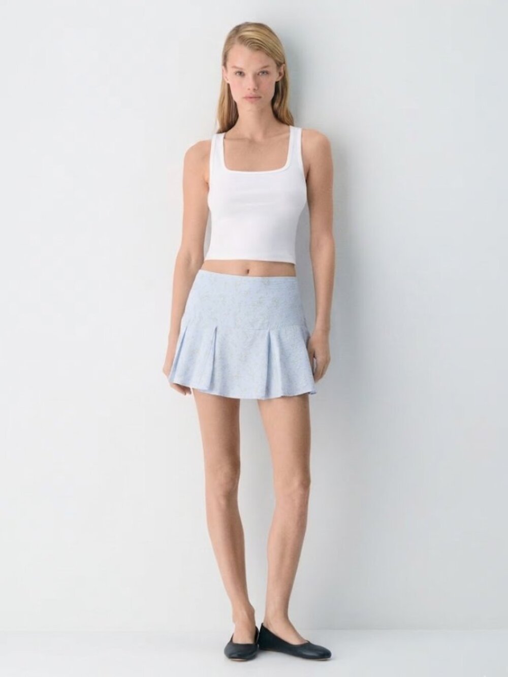 New Florence by Mills Women's Light Blue Whimsy Flutter Skirt in size Small